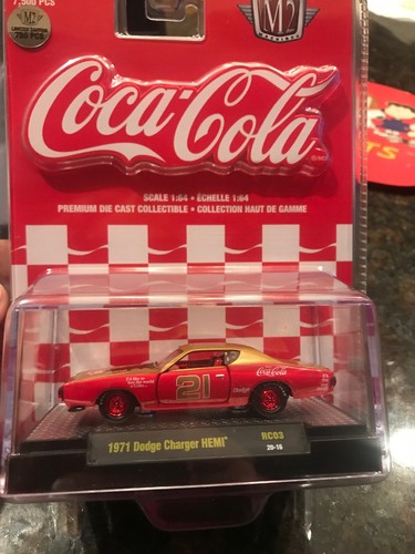 Machines chase coca cola - m2,