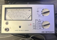 TESTEUR D'ISOLATION HAUTE TENSION METRISO 5000A 100V-5000V