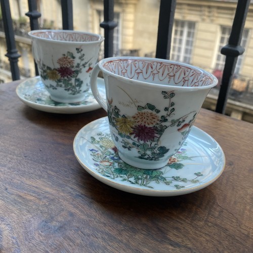Deux grandes tasses - deux,