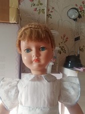 Bella : Poupée Ancienne de la