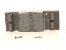 R 10932 UN CARTER INFERIEUR