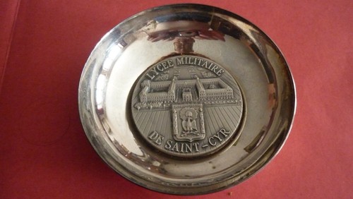 Coupelle metal argente - metal,