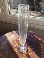 Vase ancien soliflore en verre torsadé à pied