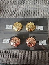 Lot  4 CAPSULES CHAMPAGNE AMOUR DE DEUTZ  2 OR + 2 ROSE