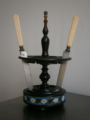 Présentoir couteaux 1860 - à, c-1860