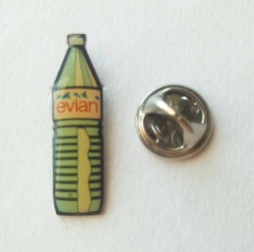 Pin bouteille eau - bouteille, d'eau