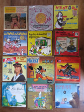 Lot 12 Vinyles 45T Enfants dont 5 livres disques - Mickey Nounours Ali-baba etc.