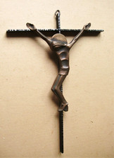 Crucifix mural en bronze de