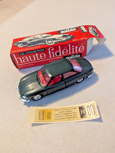 Solido panhard 24 bt - 1/43,