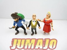 FIG11 lot 3 figurines PVC