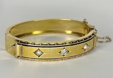 Bracelet Jonc en Or Jaune 18K  / Diamant + Perles / Réf MP2593