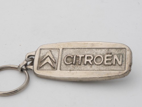 Porte clés ancien keychain - porte,
