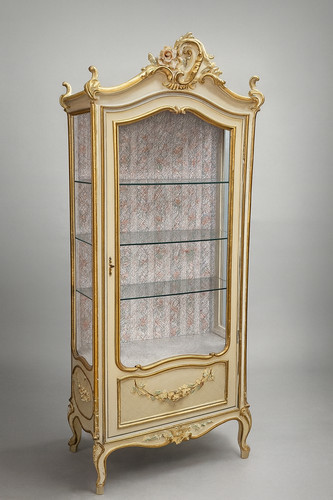 Vitrine style louis - style,