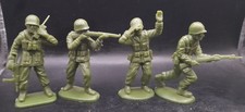 MATCHBOX / 4 SOLDATS AMERICAINS WW2  / 1,32 éme