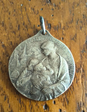 Médaille 1914 - 1915 pour les veuves et les orphelins la Ville de Dijon     /58