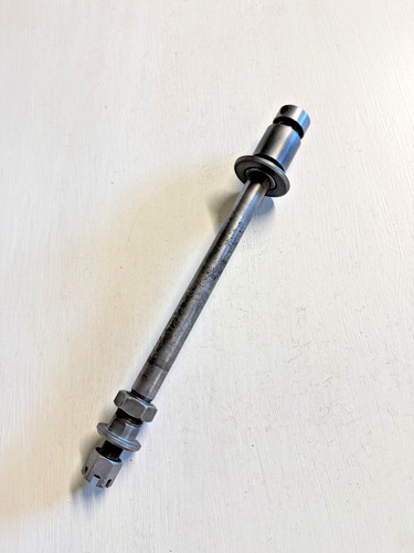 Axe roue arrière suzuki - axe,