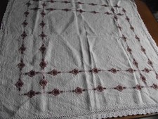 / ? LINGE ANCIEN ( nappe brodée vintage 90 x 95 cm )  ? /