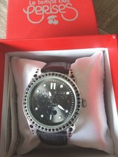 Montre Femme Le Temps Des Cerises Avec Certificat D Achat En 2014 Pile A Changé