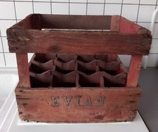 ANCIEN CASIER A BOUTEILLES EVIAN En BOIS / VINTAGE BISTROT/ Publicitaire 
