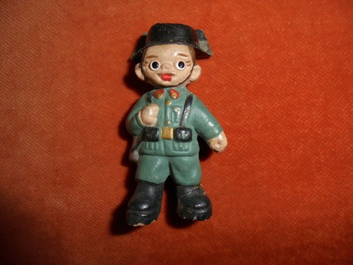 Personnage figurine - ,