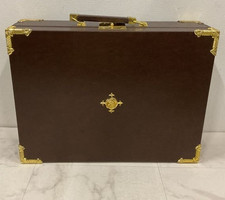 Vitrine sac pour poupée Rozen