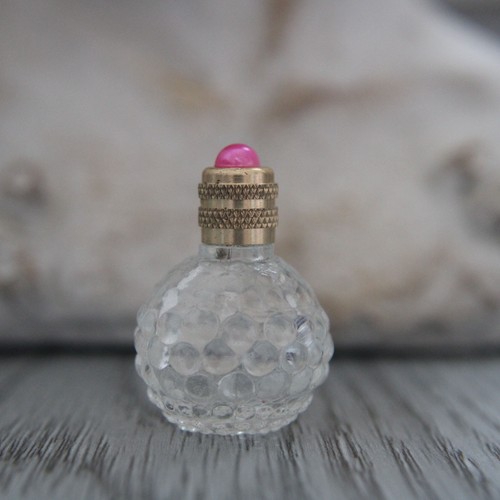 Miniature vide - cm,,