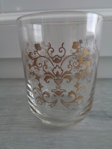 Gobelet verre dorure - en,