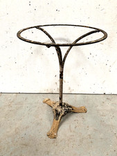 Piétement de table de bistrot en fonte de fer XX siècle