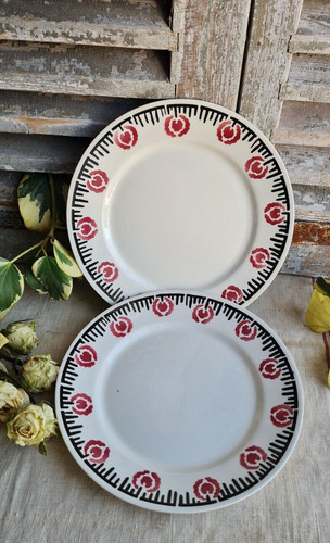 Anciennes assiettes plates - 2,