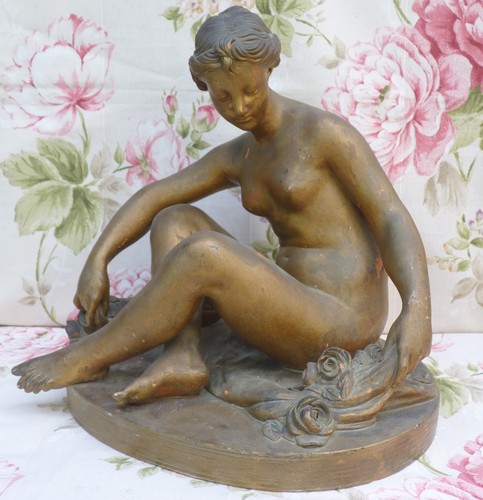 Grande statue sculpture art - grande,