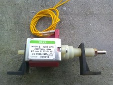 Pompe ULKA  modèle E type EP5 complète avec alimentation et raccord 48w