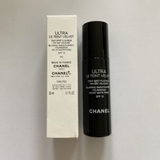 CHANEL Ultra Le Teint Velvet B60  NEUF