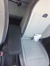 51165A26F74 ACCOUDOIR CENTRAL