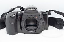 Reflex argentique AF 35mm MINOLTA Dynax/Maxxum 500si n°01530377 + SANGLE/BOUCHON