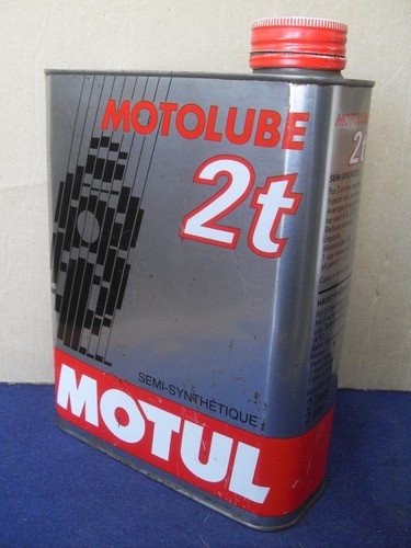 Bidon ancien huile moto - ,