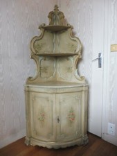 Meuble d'angle ancien, bar TV, bibliothèque, rangements divers