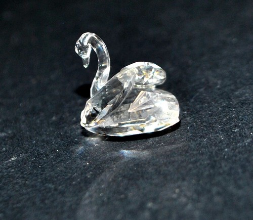 Swarovski cygne figurine - swarovski,