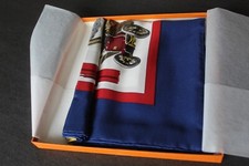 Hermès Carré Scarf Musée SCHLUMPF 1971 / Ledoux / Sage (bleu/rouge/or/argent)