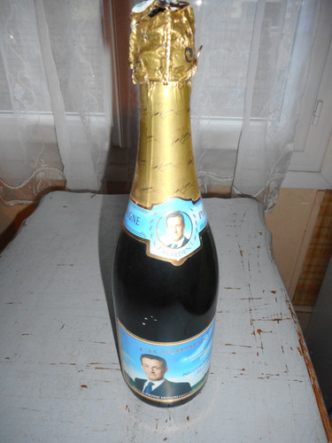 Bouteille champagne vide - champagne,
