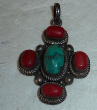 belle croix berbère en