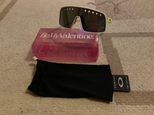 Oakley valentine sutro - my,