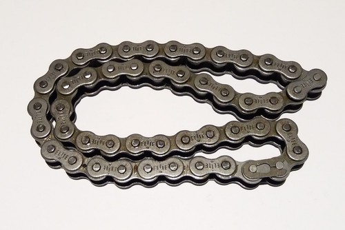Chaîne rouleaux - à,