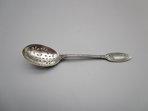 Cuillère saupoudreuse