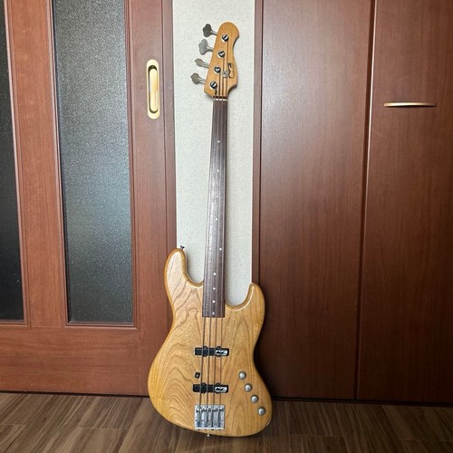 Basse électrique jazz bass - basse,