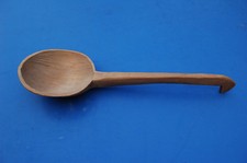 ANCIENNE PELLE  EN BOIS - ART