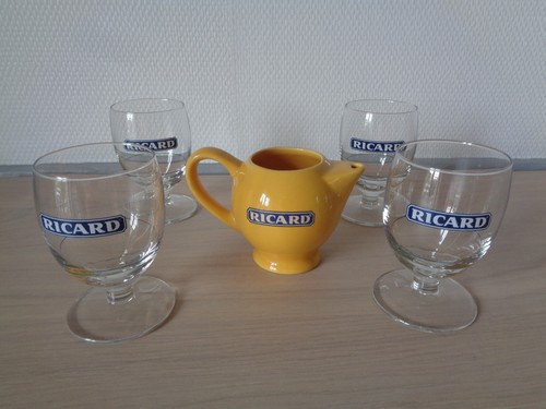 Verres ricard blanc sur - verres,