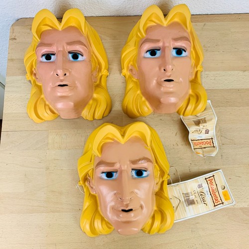 Nos masques césar - nos, 3