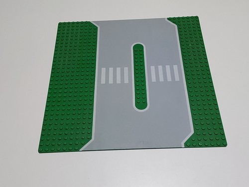 Lego 32x32 service station - lego,