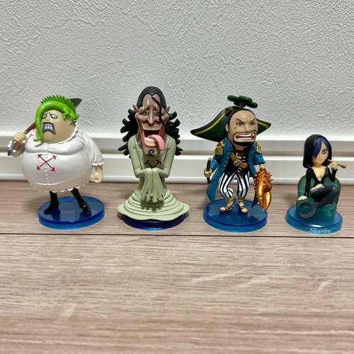 Lot figurines one - lot,