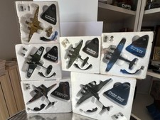 LOT DE BOMBARDIERS DU CIEL